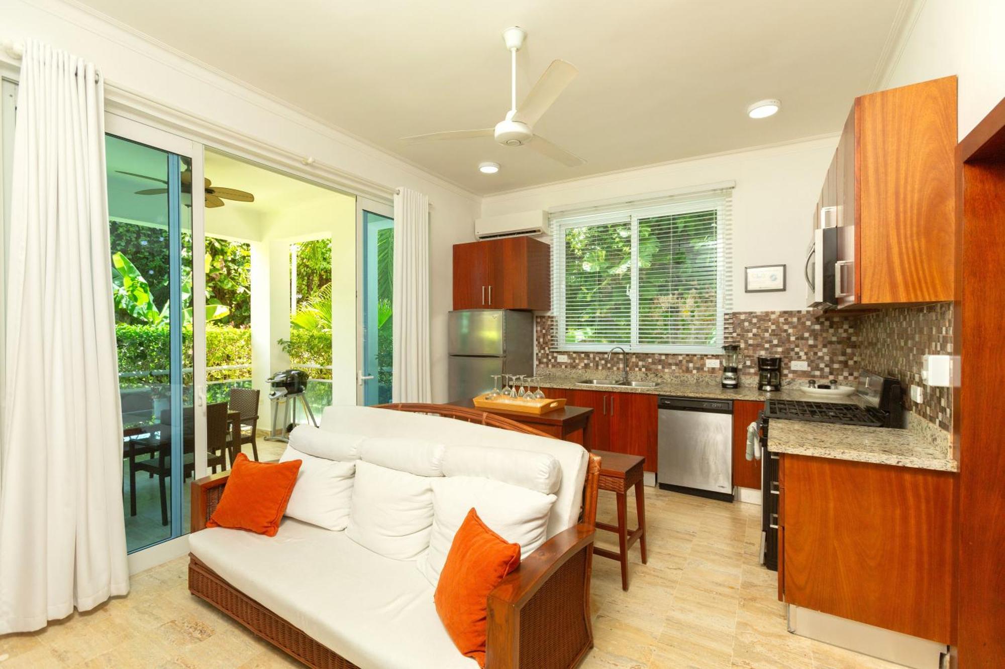 Suites At Grand Laguna Beach By Calisto Stays Sosúa الغرفة الصورة