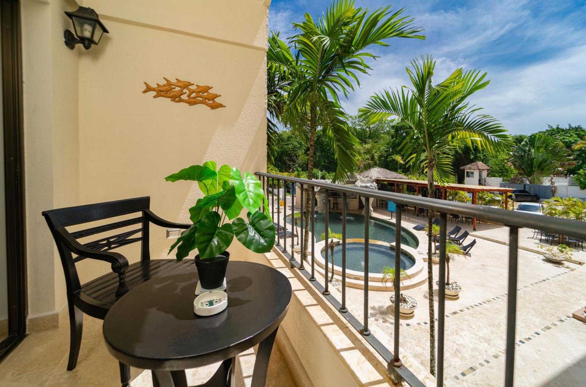 Suites At Grand Laguna Beach By Calisto Stays Sosúa الغرفة الصورة